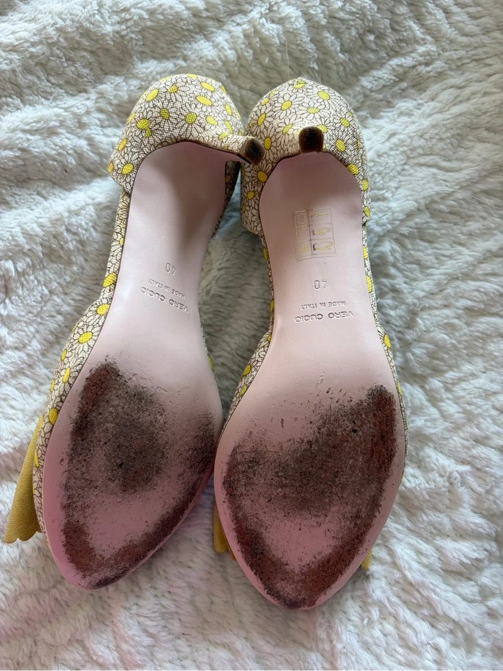 Red Valentino Daisy Bow Kitten